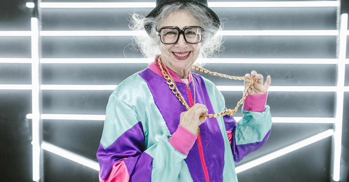 découvrez tout ce que vous devez savoir sur l'assurance santé senior et trouvez la couverture qui répond le mieux à vos besoins avec notre guide complet.