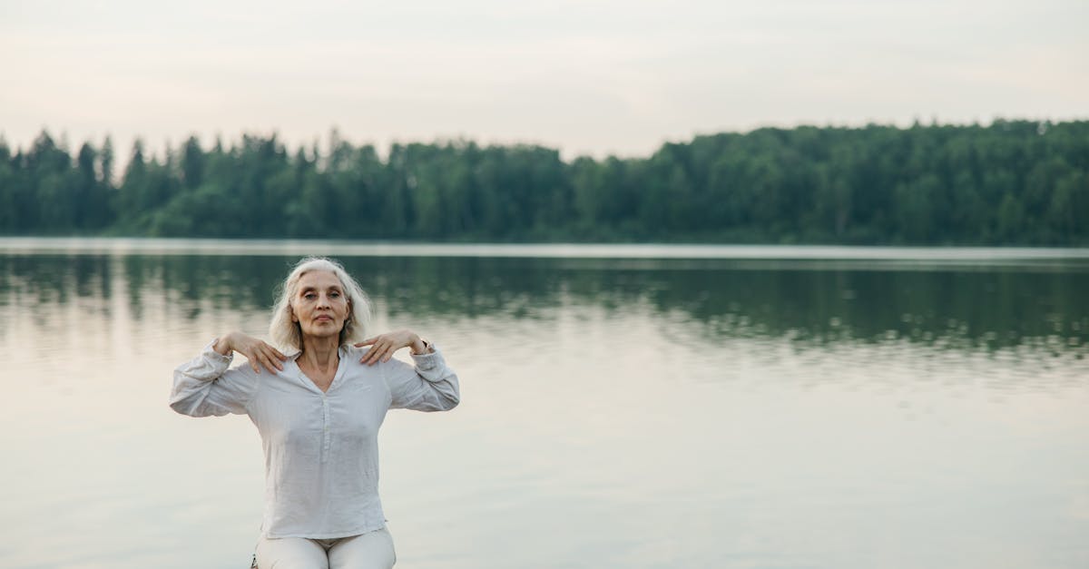 découvrez nos offres d'assurance santé pour les seniors et bénéficiez d'une couverture adaptée à vos besoins médicaux et financiers.