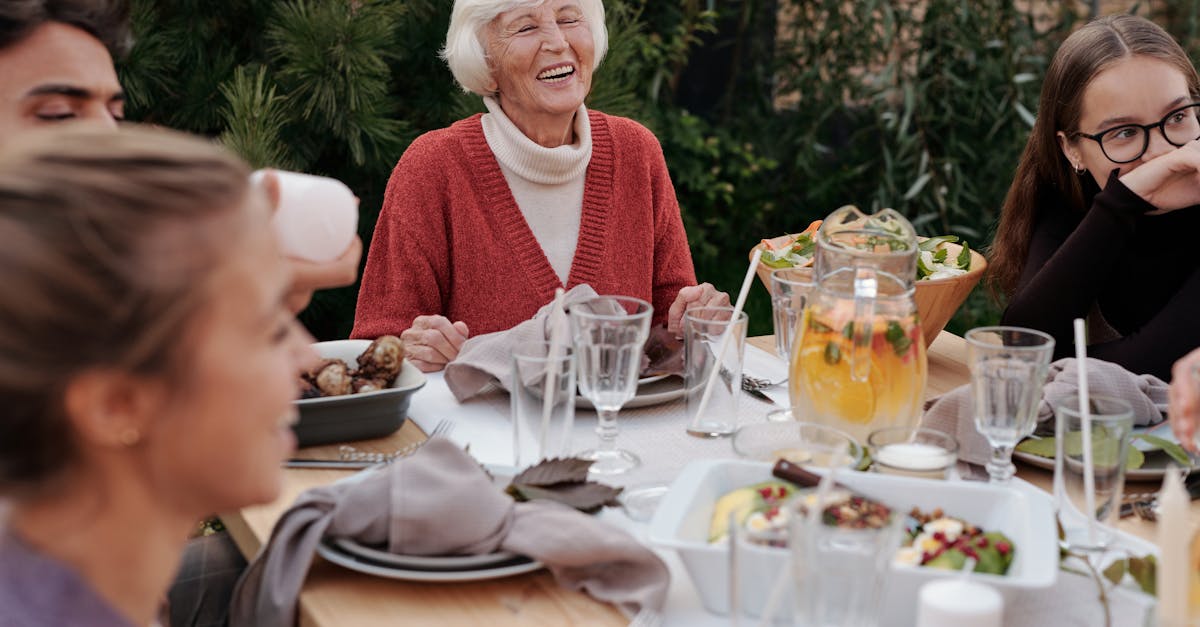 découvrez les mutuelles seniors qui offrent des solutions de santé adaptées aux besoins des personnes âgées. profitez d'une couverture optimale, de tarifs compétitifs et de services personnalisés pour vieillir en toute sérénité.