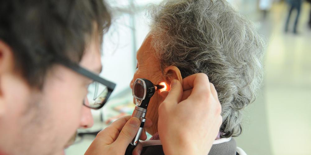 découvrez nos solutions de mutuelles seniors adaptées à vos besoins de santé. profitez d'une couverture optimale, de services personnalisés et d'un accompagnement pour une vie sereine. comparez les meilleures offres et trouvez la mutuelle idéale pour profiter pleinement de votre retraite.