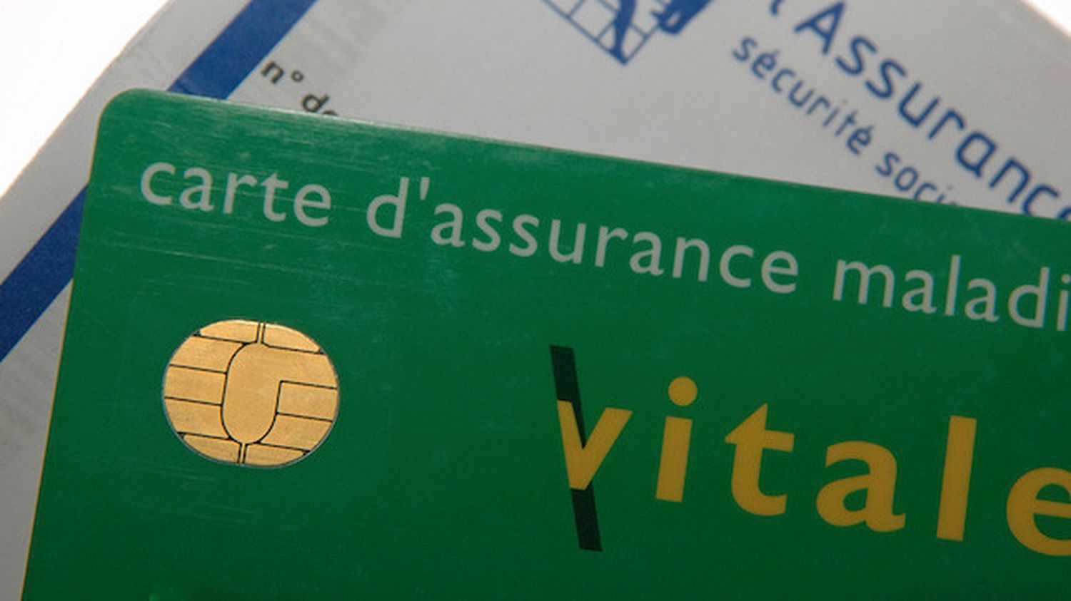 découvrez tout sur les revenus liés à la couverture maladie universelle (cmu) en france. informez-vous sur les conditions d'éligibilité, les montants, et comment ces revenus peuvent impacter votre situation financière et l'accès aux soins.