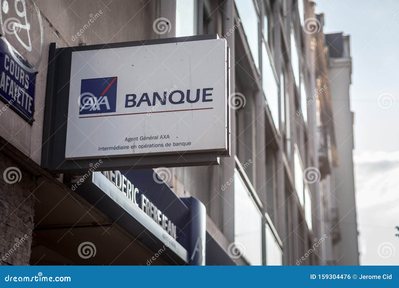 découvrez comment gérer votre identifiant axa pour accéder facilement à vos services en ligne, gérer vos contrats d'assurance et bénéficier d'un accompagnement personnalisé.