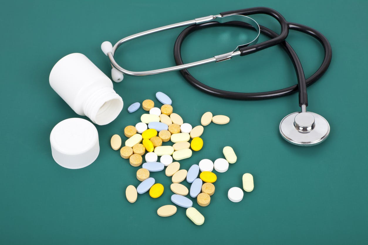 découvrez tout ce qu'il faut savoir sur le droit à la complémentaire santé en france : accès, garanties, et avantages. protégez votre santé et celle de vos proches avec les bonnes informations.