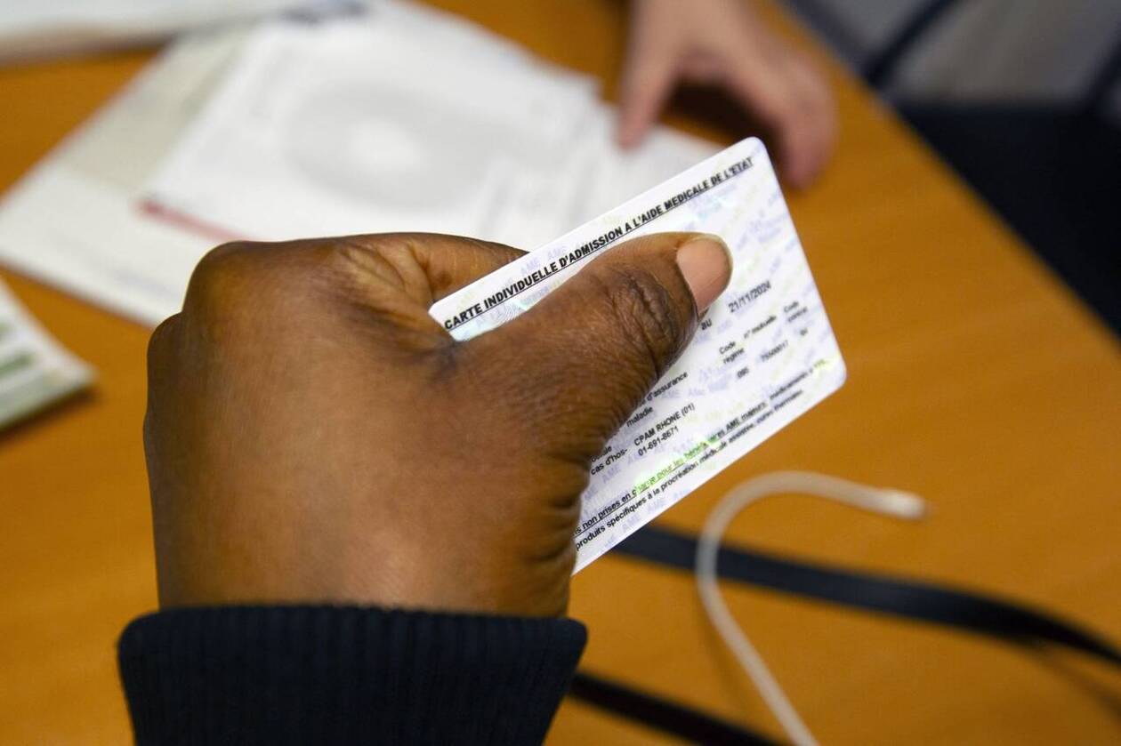 découvrez notre plateforme d'aide santé, dédiée à vous fournir des ressources essentielles, des conseils d'experts et un soutien adapté pour mieux gérer votre bien-être et faciliter votre accès aux soins.