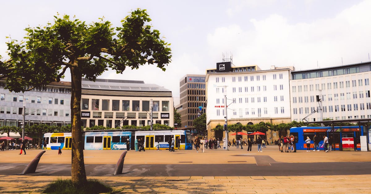 découvrez les implications financières essentielles qui influencent la prise de décision dans le monde des affaires. analysez les coûts, les bénéfices et les perspectives économiques pour optimiser vos stratégies financières.