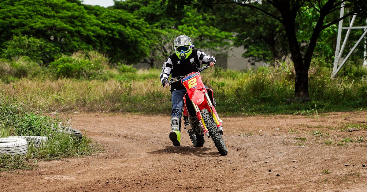 découvrez notre assurance moto adaptée à vos besoins. protégez votre véhicule avec une couverture complète et des tarifs compétitifs. obtenez un devis en ligne facile et rapide pour une tranquillité d'esprit sur la route.