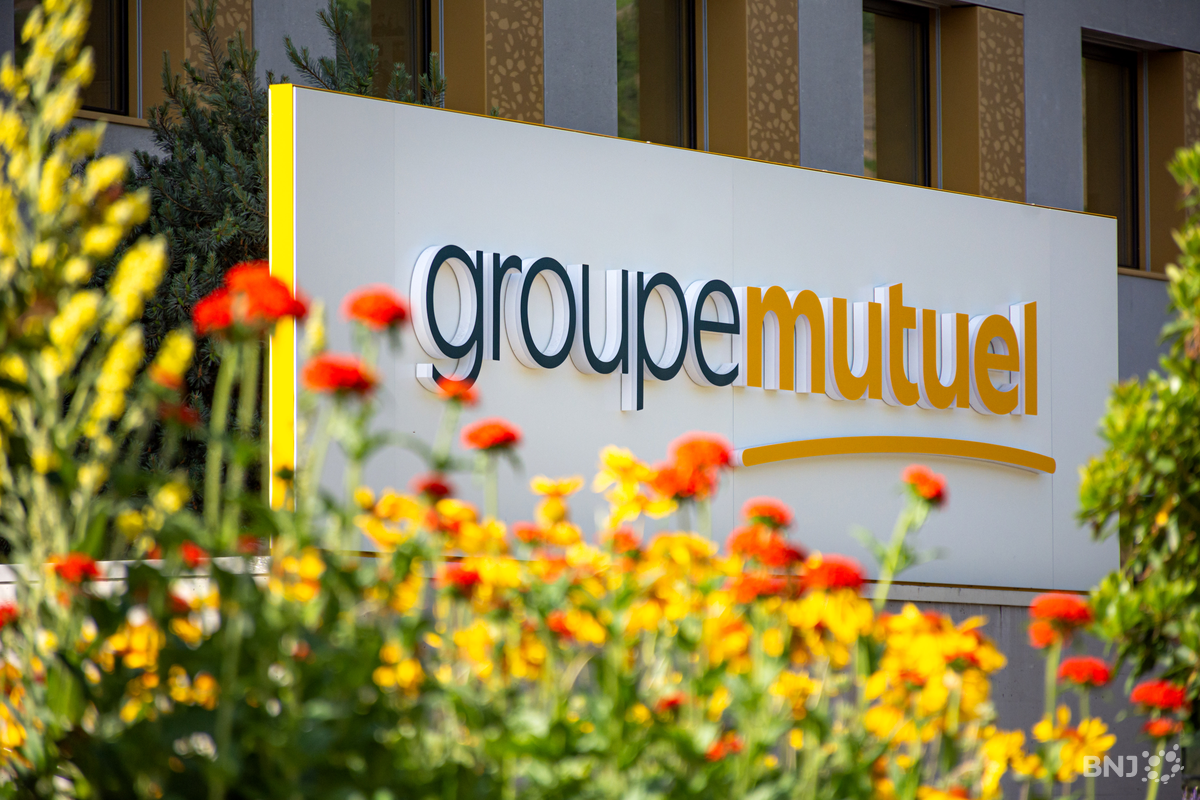 découvrez notre assurance groupe mutuel, une solution adaptée pour garantir la sécurité et le bien-être de vos employés. bénéficiez d'une protection complète et de services personnalisés pour répondre aux besoins spécifiques de votre entreprise.